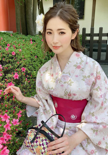 如月恭子